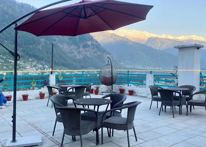 Hotel Meadows Manali